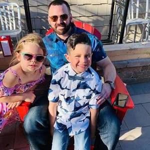 Meet your Posher, Chris